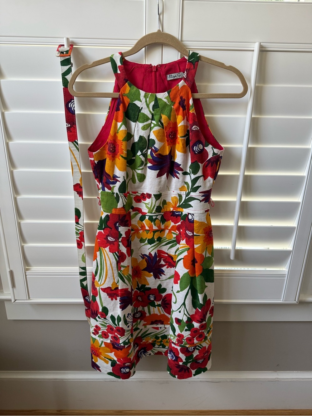 Eliza J Bright Floral Sleeveless Dress in Red, Orange, Green (Size 6)